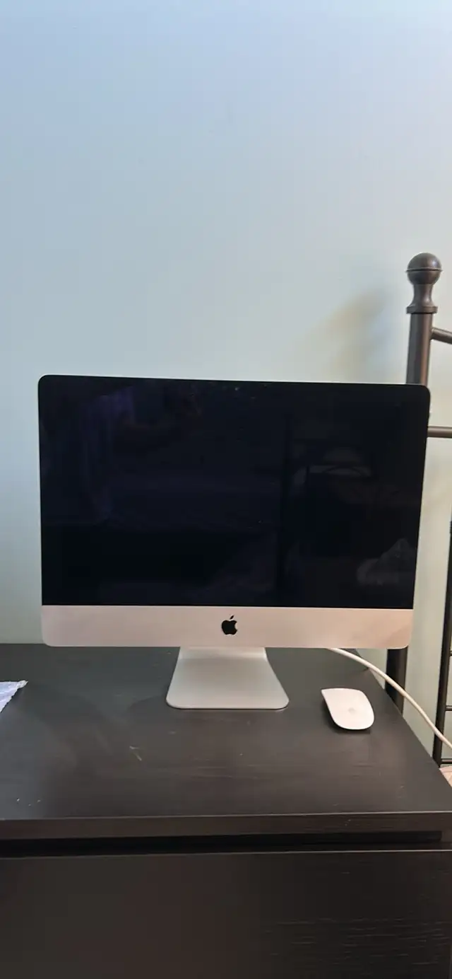 iMac desktop in Desktop Computers in Markham / York Region - Image 2