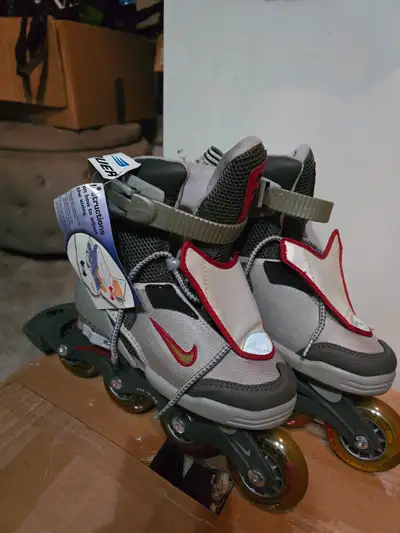 Rollerblades size 2-5, View more
