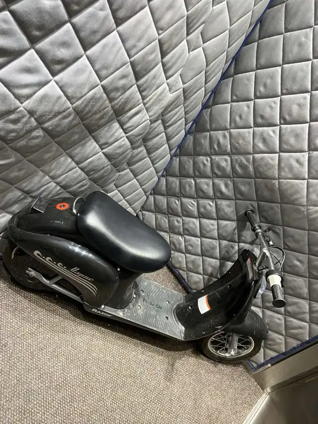 Razor Vapor  in Scooters & Pocket Bikes in City of Toronto - Image 4