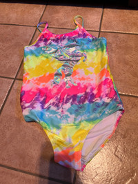 Girl size XXL 16 bathing suit excellent condition 
