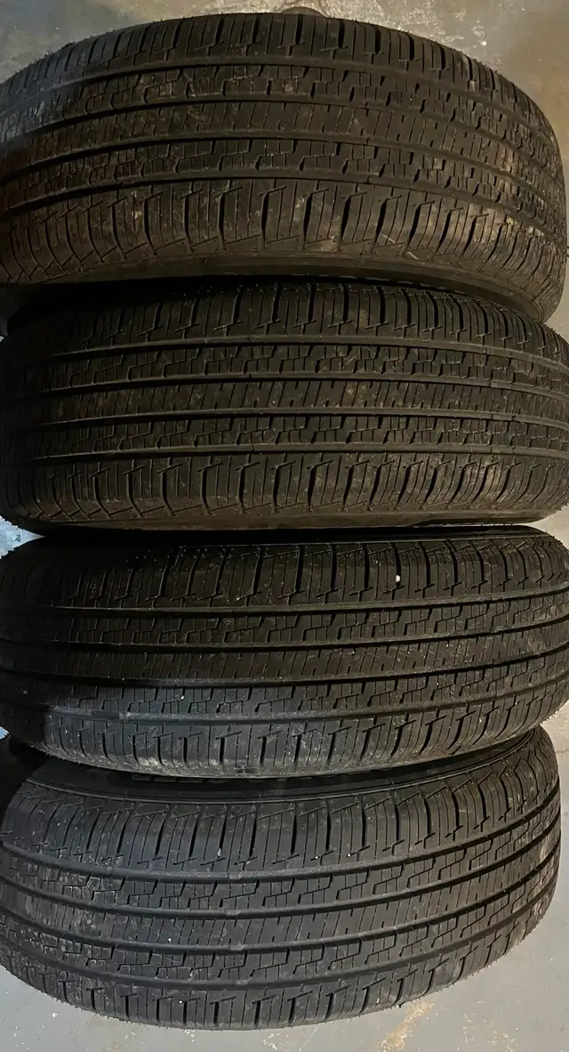 4 Motomaster Hydra Edge 95/65 R15 on rims 5x105mm bolt pattern in Tires & Rims in Ottawa - Image 4