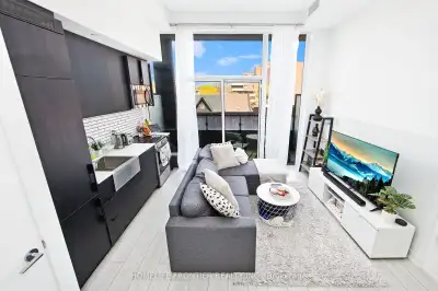 Rare 12-ft Ceilings | Luxury 1 Bed XO Condo in King West – $2000