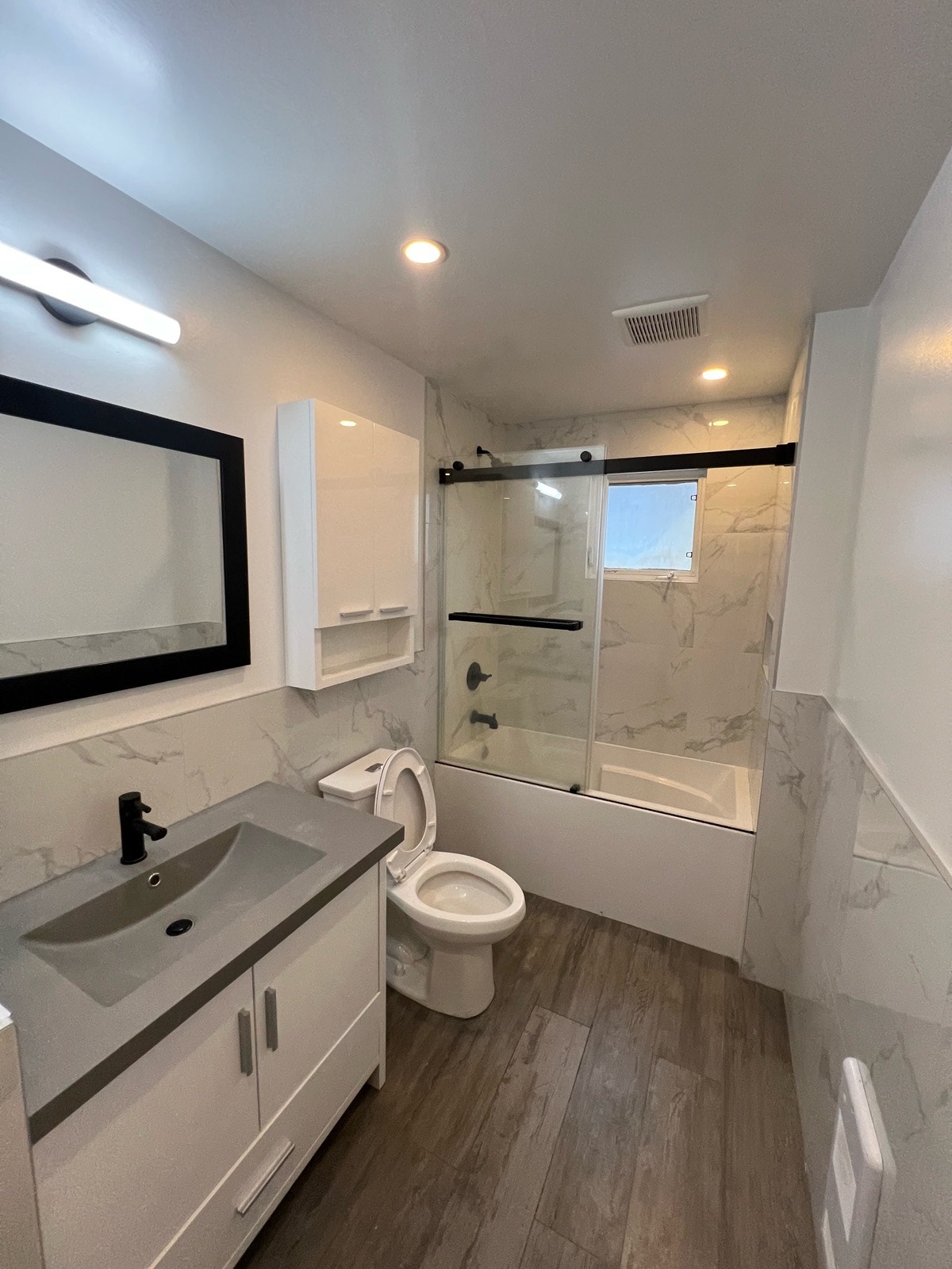 Appartement de 2 chambres et 1 salle de bain — photo 2