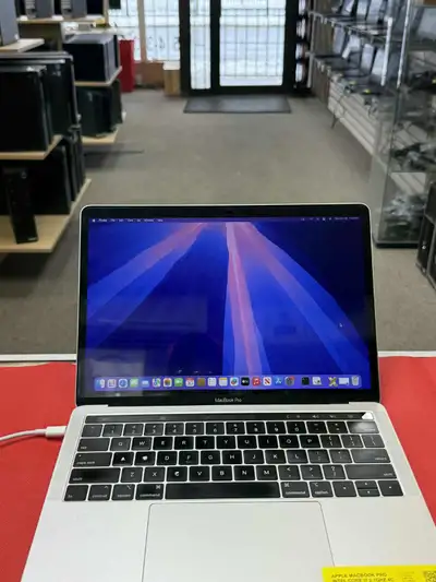 APPLE MACBOOK PRO 13 POUCES (2019) À VENDRE, View more