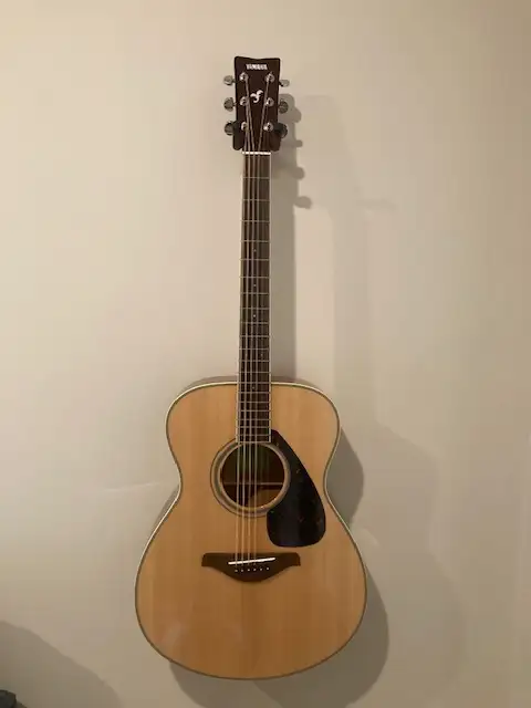 Yamaha FS820 Guitar (New)63005667000705122