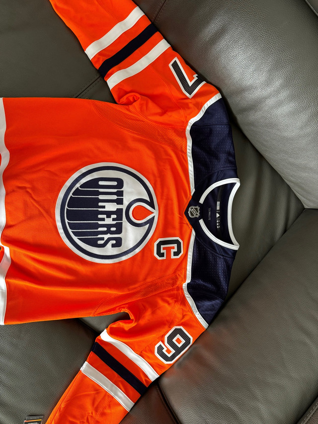 Authentic adidas oilers jersey 97 in Hockey in Edmonton