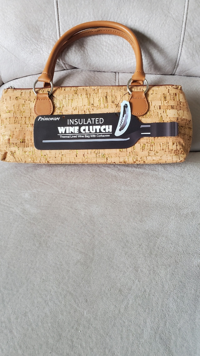 Wine Clutch c/w Corkscrew  in Women's - Bags & Wallets in Calgary - Image 2