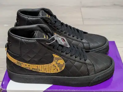 DS Nike x Supreme SB Black Blazer - Size 9.5, View more