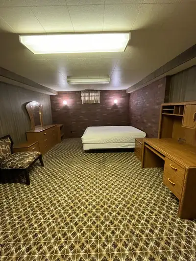 Room for Rent (Females)