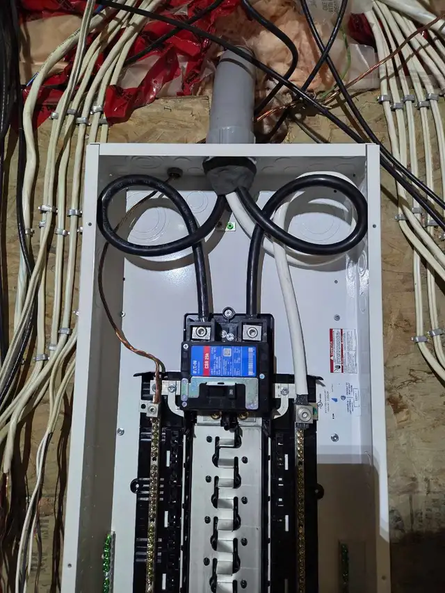 Licensed Electrician560187888842188801