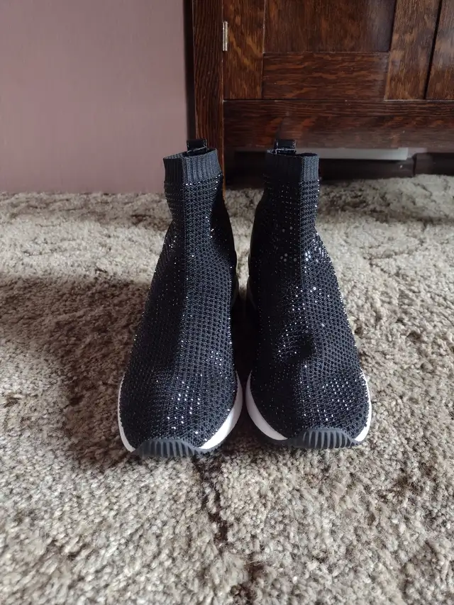 Womens dressup shoes | Chaussures habillées pour femmes in Women's - Shoes in City of Montréal - Image 2