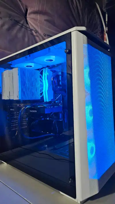 Experienced pc builder 10+ years Experience I can build you a pc whether you need it for work or gam...