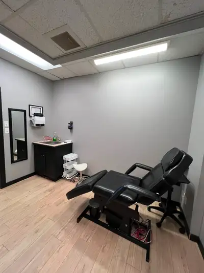 We have a commercial room for rent June 1st 2025 (or sooner) in a busy salon setting. Unit is curren...