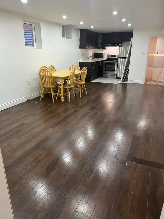 Private Room for rent in Mississauga heartland immediate in Room Rentals & Roommates in Mississauga / Peel Region - Image 4