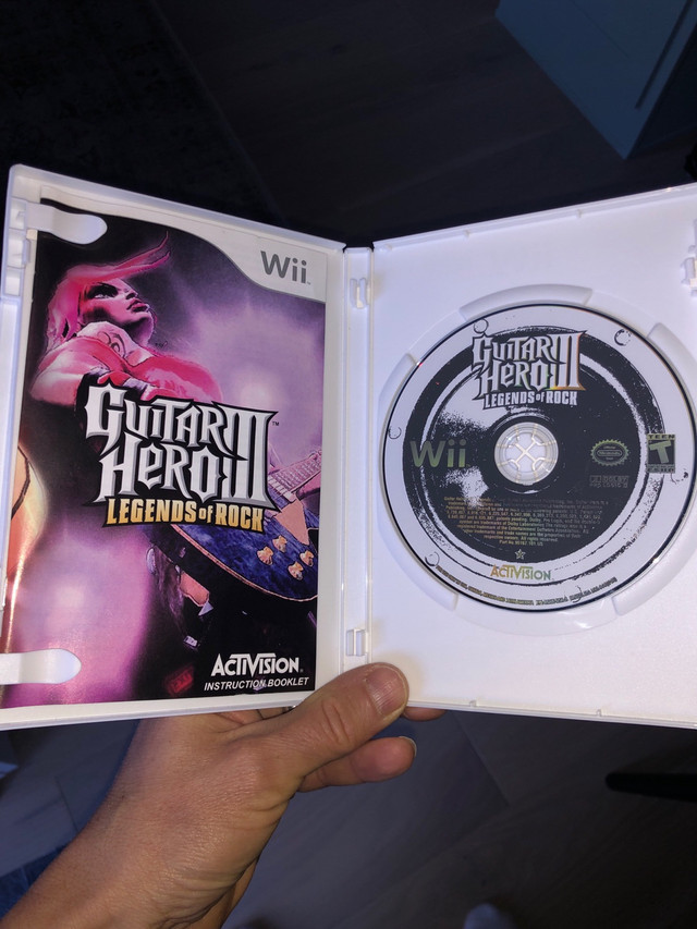 Guitar Hero III Legends of Rock CIB Nintendo Wii in Nintendo Wii in Markham / York Region - Image 2