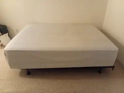 Queen mattress with Box and Metal Frame, View more
