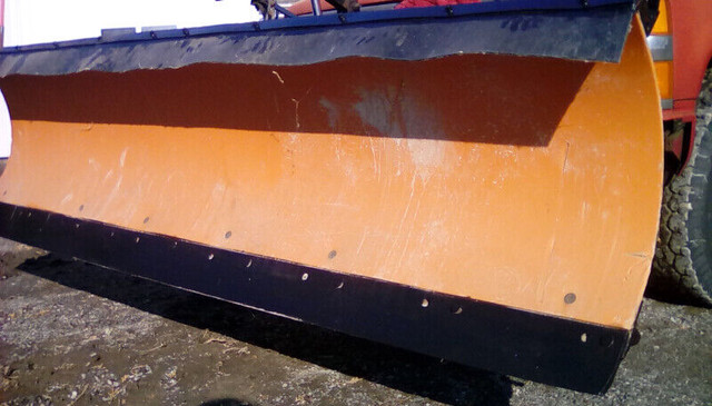 8.5' poly Arctic snow plow blade. Meyer pump and controller. in Other in Leamington - Image 2
