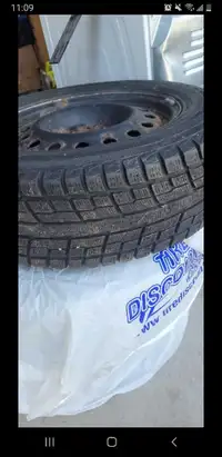 YOKOHAMA Winter tires 90% Tread