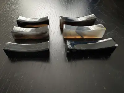 Elevate your dining experience with this set of six sleek chopstick rests! These rests are in good c...