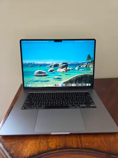 MacBook Air 15" M3 (16GB RAM / 512GB SSD) - AppleCare+, View more