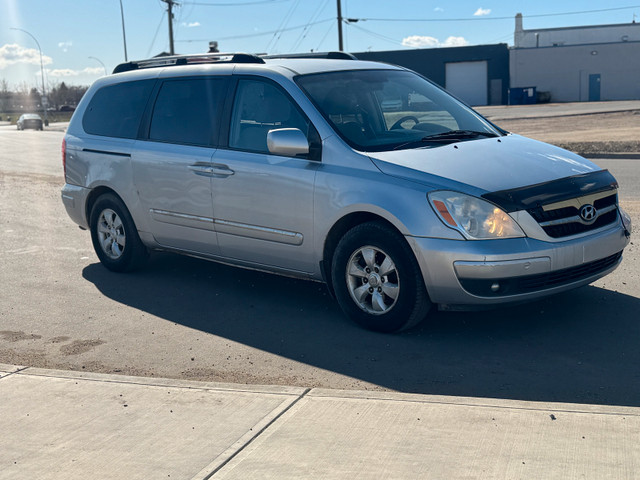 2006 Hyundai Entourage in Cars & Trucks in St. Albert