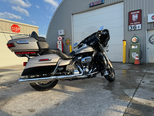 Harley Davidson screaming Eagle  in Touring in Windsor Region