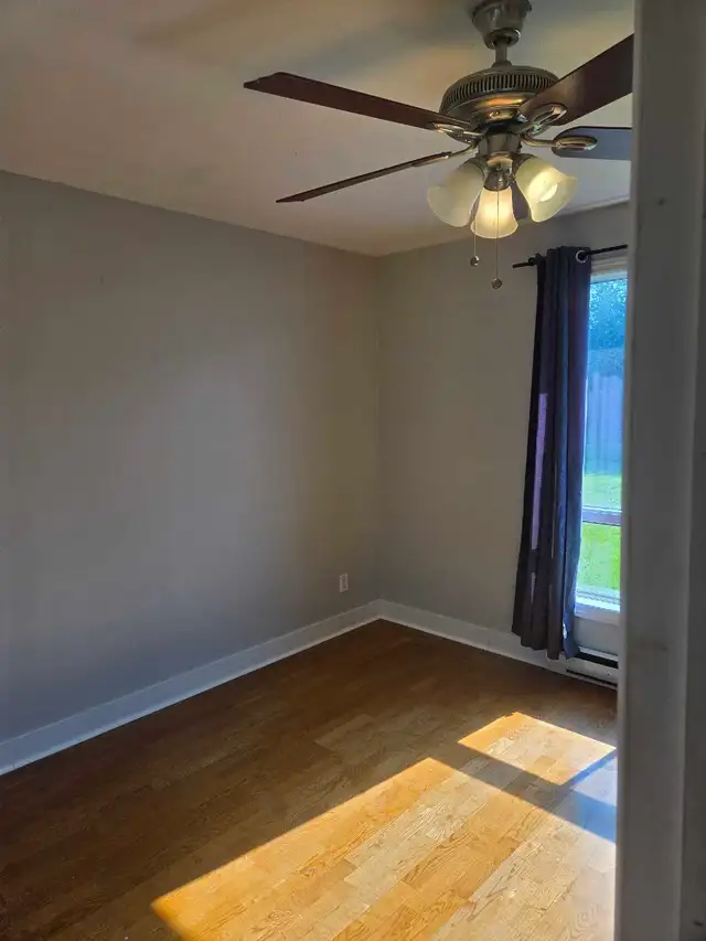   2 BEDROOMS FOR RENT – FAMILY-FRIENDLY SHARED HOME  in Room Rentals & Roommates in Ottawa - Image 3