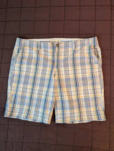 Men's Shorts   waist 39, View more