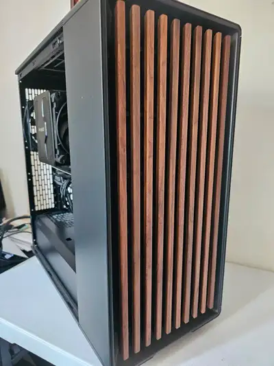 Gaming Pc ryzen 7700X Msi RTX 4070, View more