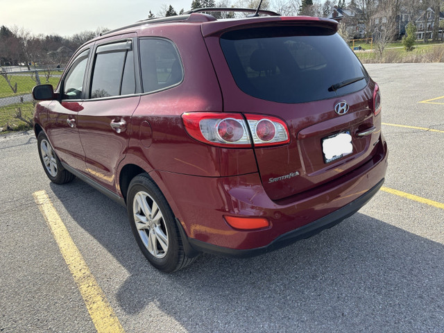 2012 Santa FeLimited 3.5L V6 AWD in Cars & Trucks in Markham / York Region - Image 4