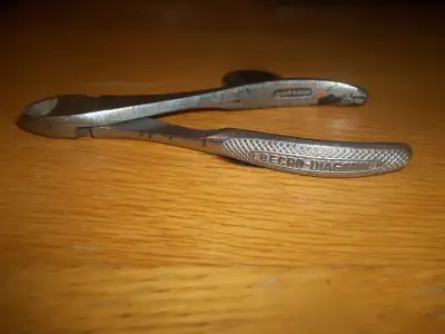 Vintage  outil-becro diagonal-vanadium extra Gemany, View more