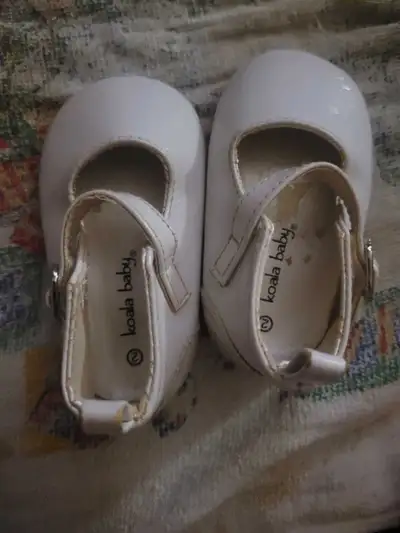 baby shoes, View more