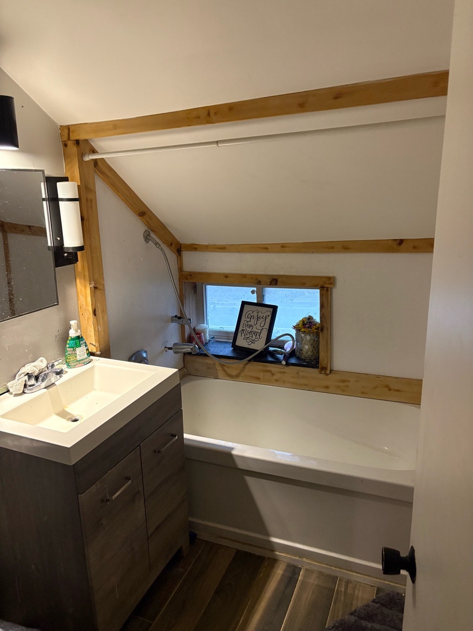 house for sale, photo 7 of 10