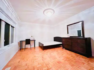 private room with washroom独立屋套间
