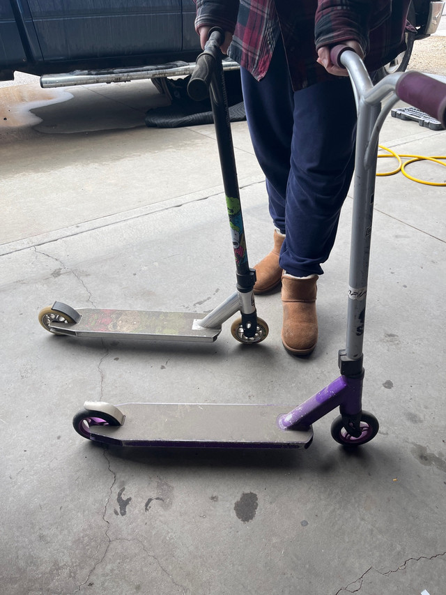 Scooters in Skateboard in St. Albert