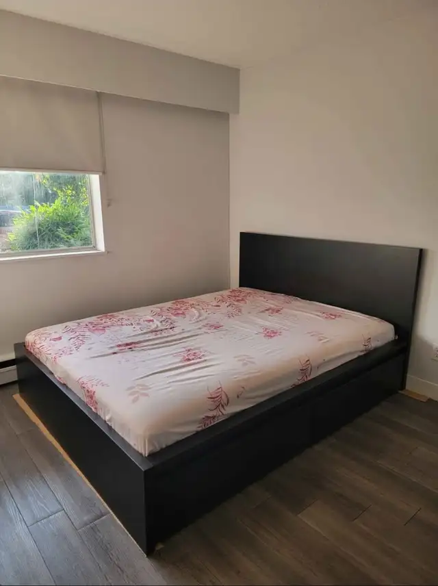 Queen size bed & mattress with board in Beds & Mattresses in Delta/Surrey/Langley - Image 3