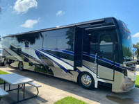 2018 Fleetwood Discovery 40G LXE