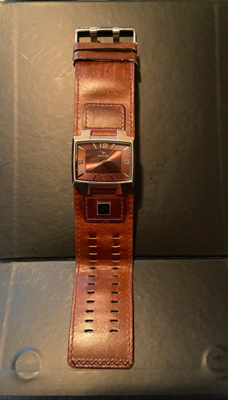 Montres Ripcurl homme et femme + montre designer Québécois dans Bijoux et montres  à Lanaudière - Image 2