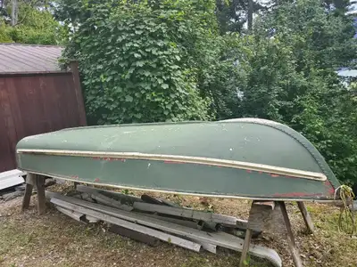 12 Ft Aluminum Boat with a Mercury 4.5 2 Stroke Engine. Engine hasn't run in several years, but has...