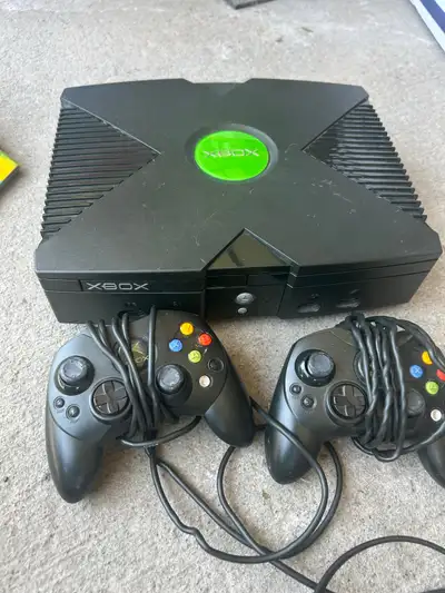 Xbob classic console + controllers and games, Voir plus