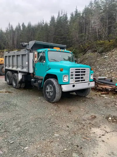 1988 International tandem. Would make a good off road or pit truck. Not inspected. Has 466 engine an...