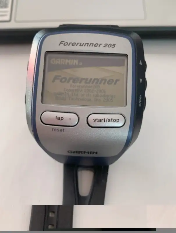 GARMIN Forerunner 205 Watch in Exercise Equipment in City of Toronto - Image 3