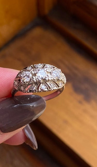 Antique Victorian 14k Gold & Diamond Ring - Sz 7.75