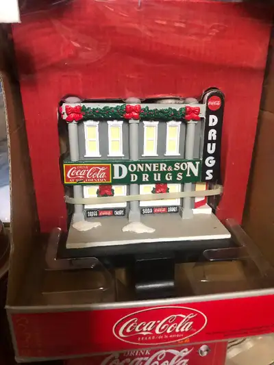 COLLECTORS COKE COLA ITEMS, View more