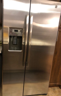 General Electric side by side fridge and freezer