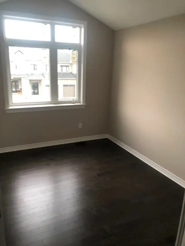 Stittsville Townhome Rental in Long Term Rentals in Ottawa - Image 5