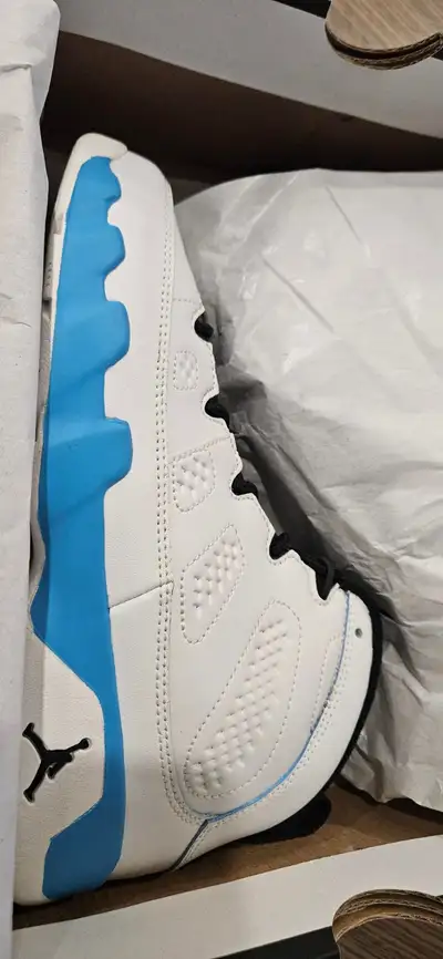 Kids Size 3Y Jordan PS AIR JORDAN 9 Retro White/Black/Blue BNIB, View more