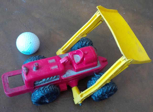 Vintage Rubber Tractor, Shovel, No Markings, No Driver, 8" Long in Arts & Collectibles in Stratford - Image 2