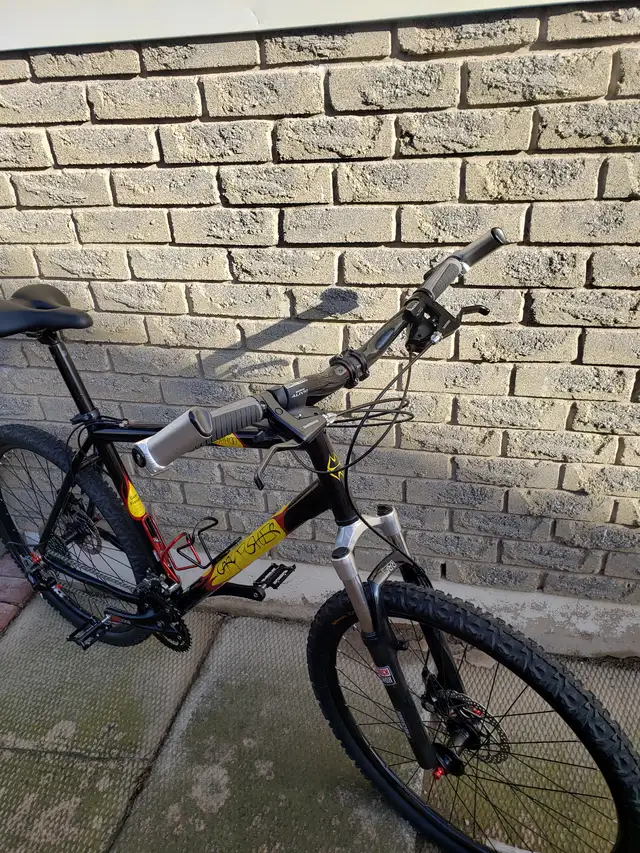 Legendary Gary Fisher Mountain bike. in Mountain in St. Catharines - Image 5