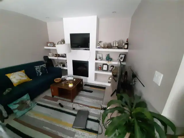 Yonge & Finch, Main floor, 1 Bed   spacious Living Room $1,800
